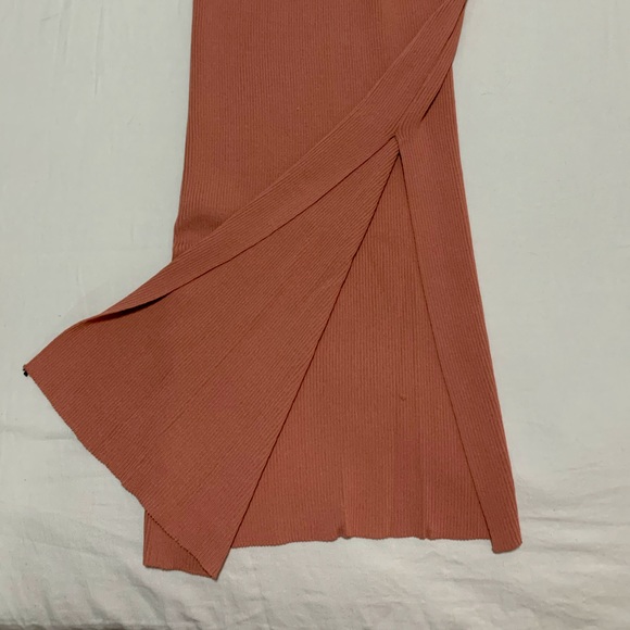 NWT Bodycon Midi Dress W Calf Slit Size L - Picture 3 of 5